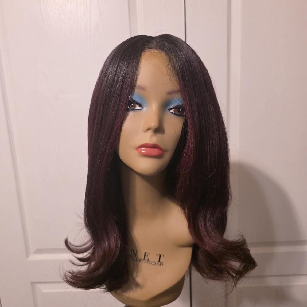 Outre Melted Hairline airline Lace Front Wig